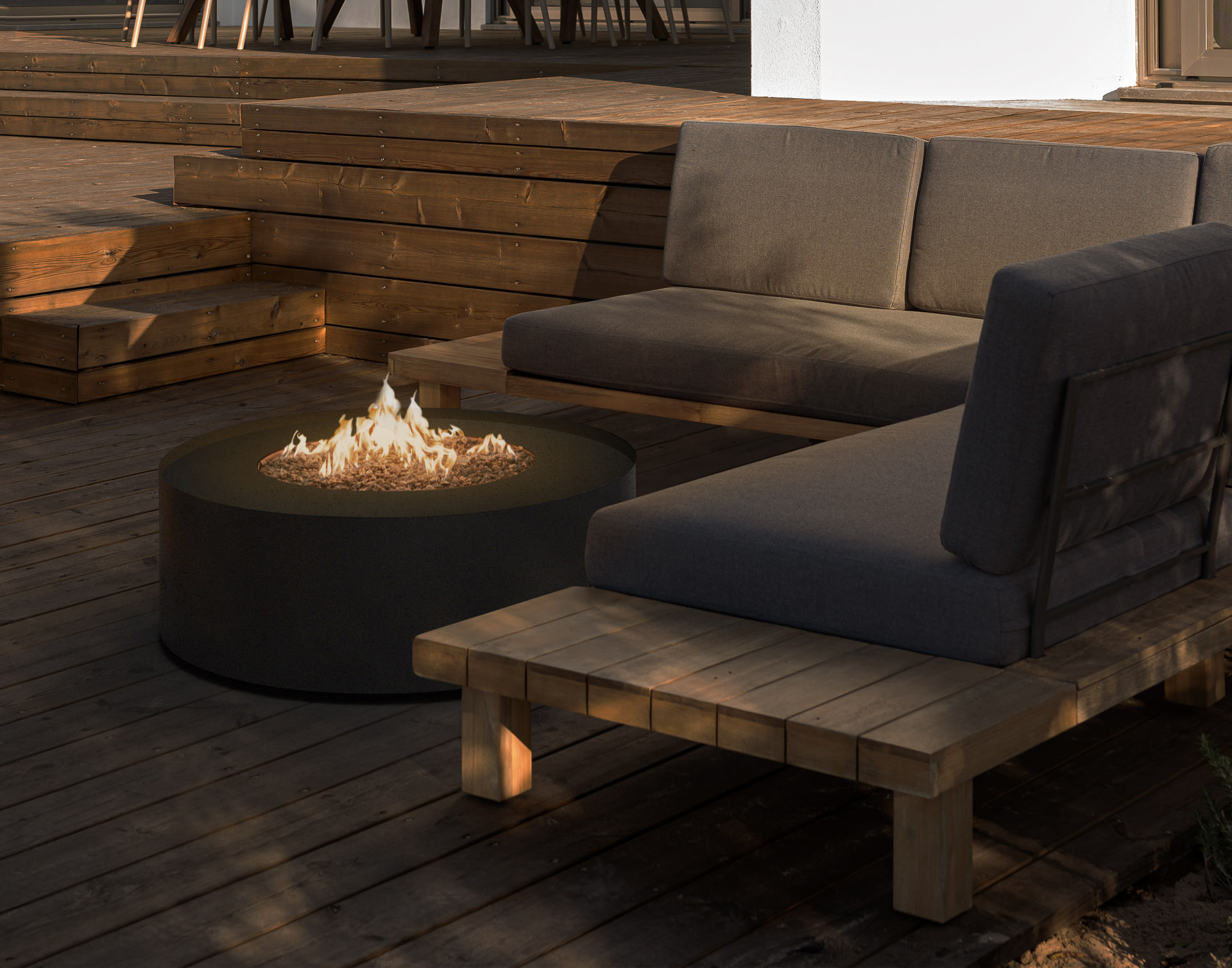 Galio Star Black, private patio (2)-436